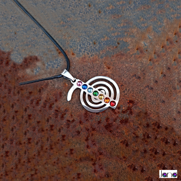colgante-cho-ku-rei-con-piedras-7chakras-janojoyas