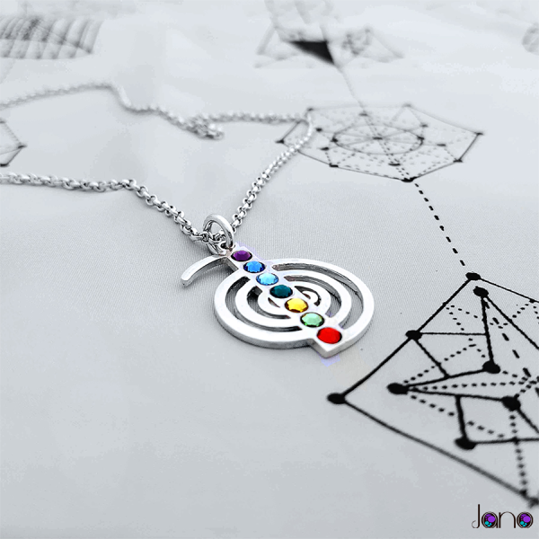 colgante-cho-ku-rei-con-piedras-7chakras-janojoyas